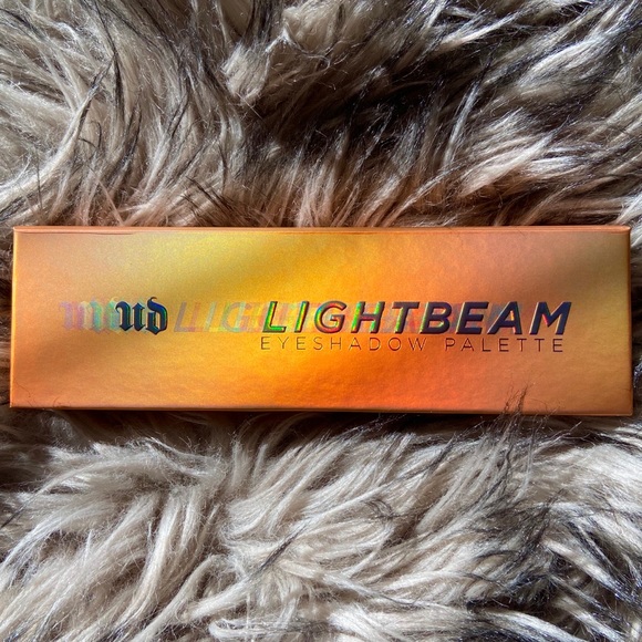 Urban Decay Other - 🎊HostPick🎊Urban Decay Lightbeam Palette